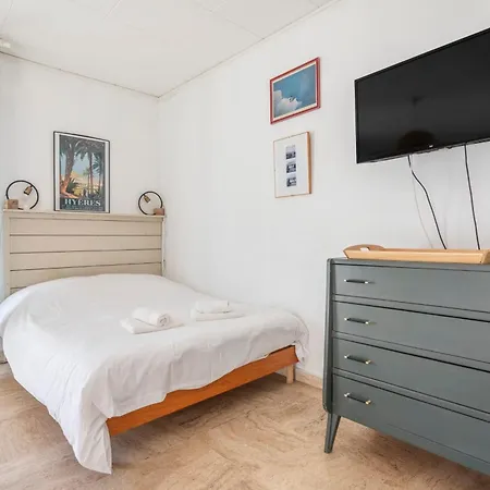 Studio Crivelli - Welkeys Hyères Buitenkant foto
